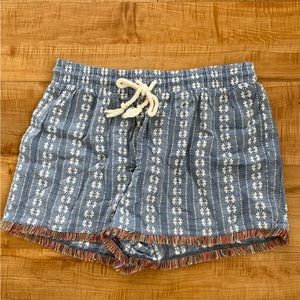mossimo shorts. medium.